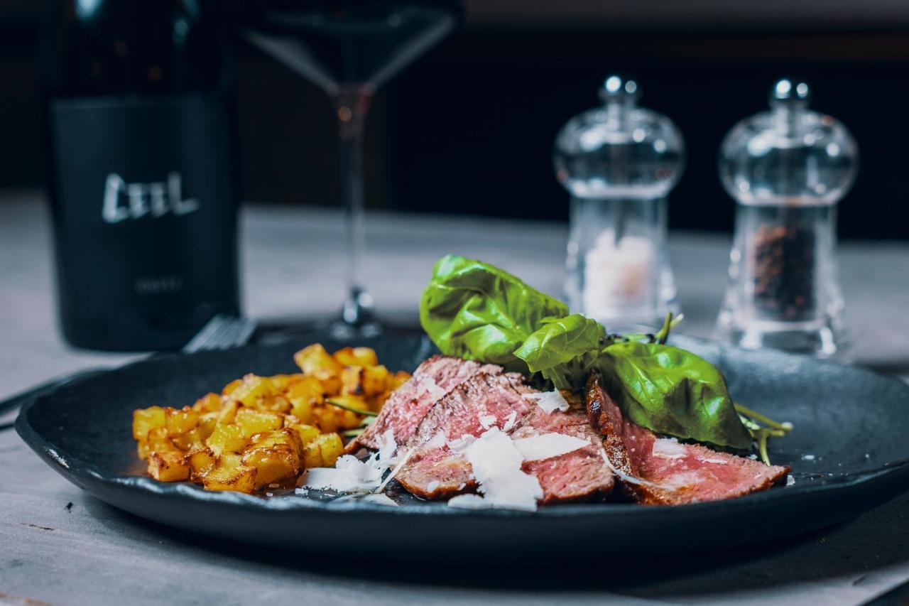 Apparthotel Restaurant Steiners Eben Im Pongau Luaran gambar